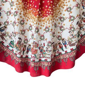 Wilton Court 90s Christmas Tablecloth Nutcracker Suite Round 70” Stars Holiday